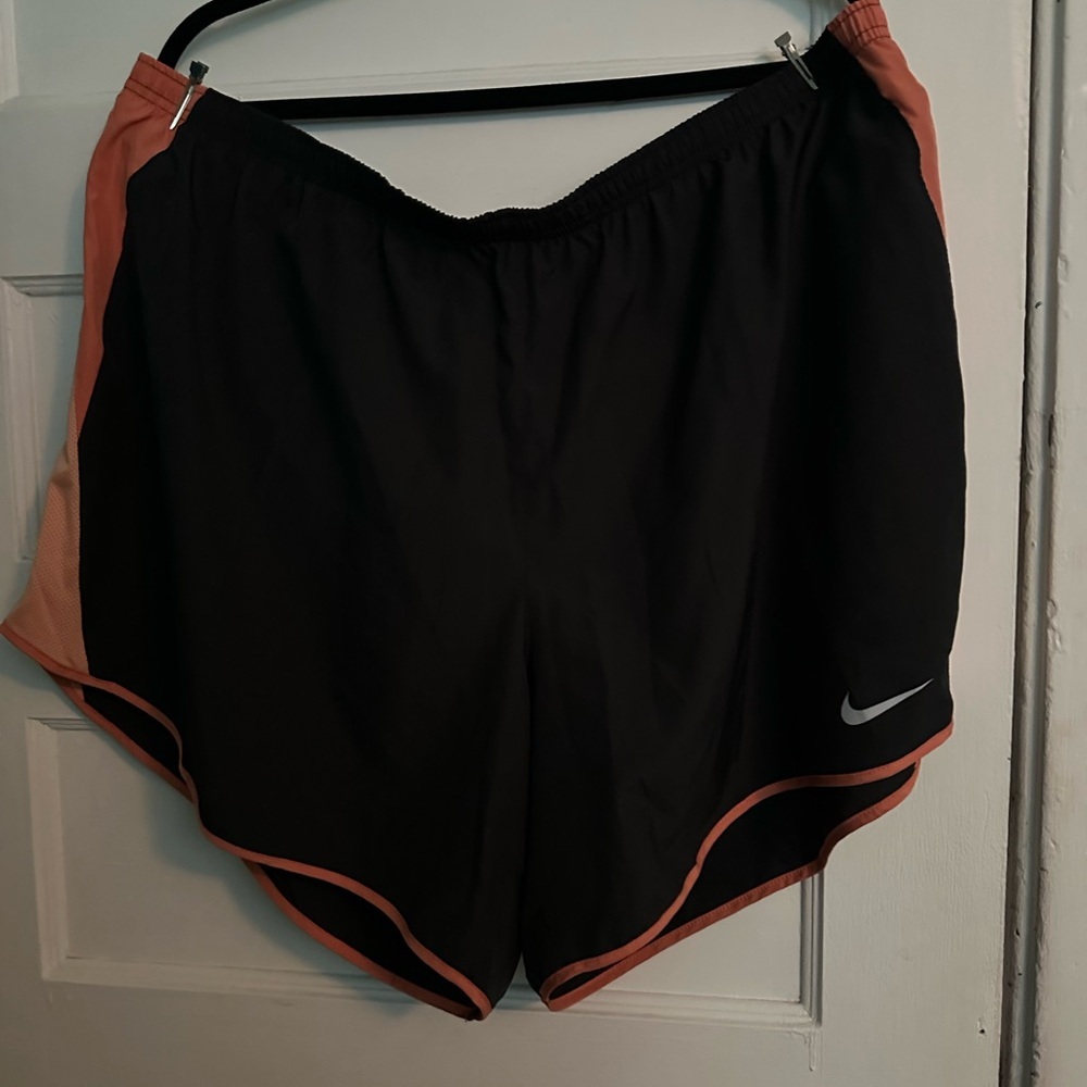 Nike Women's Athletic Shorts in Black and Orange - Picture 2 of 5